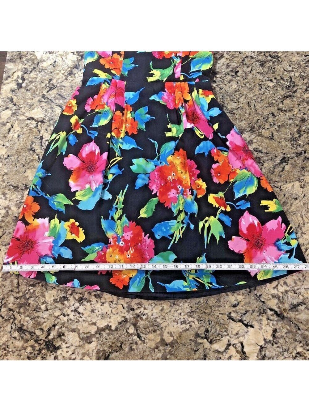 Size 6 Denver Hayes Womens Dress Black Bright Floral Fun Keen Length Nice Colors - Picture 8 of 11